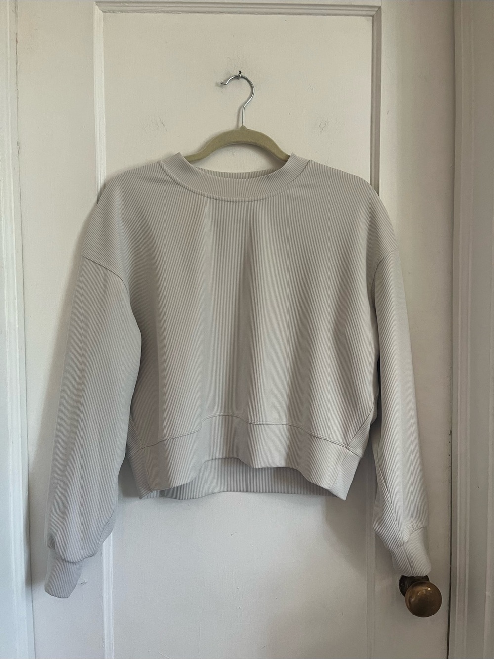 Lululemon Ribbed Softstreme
Perfectly Oversized Cropped Crew